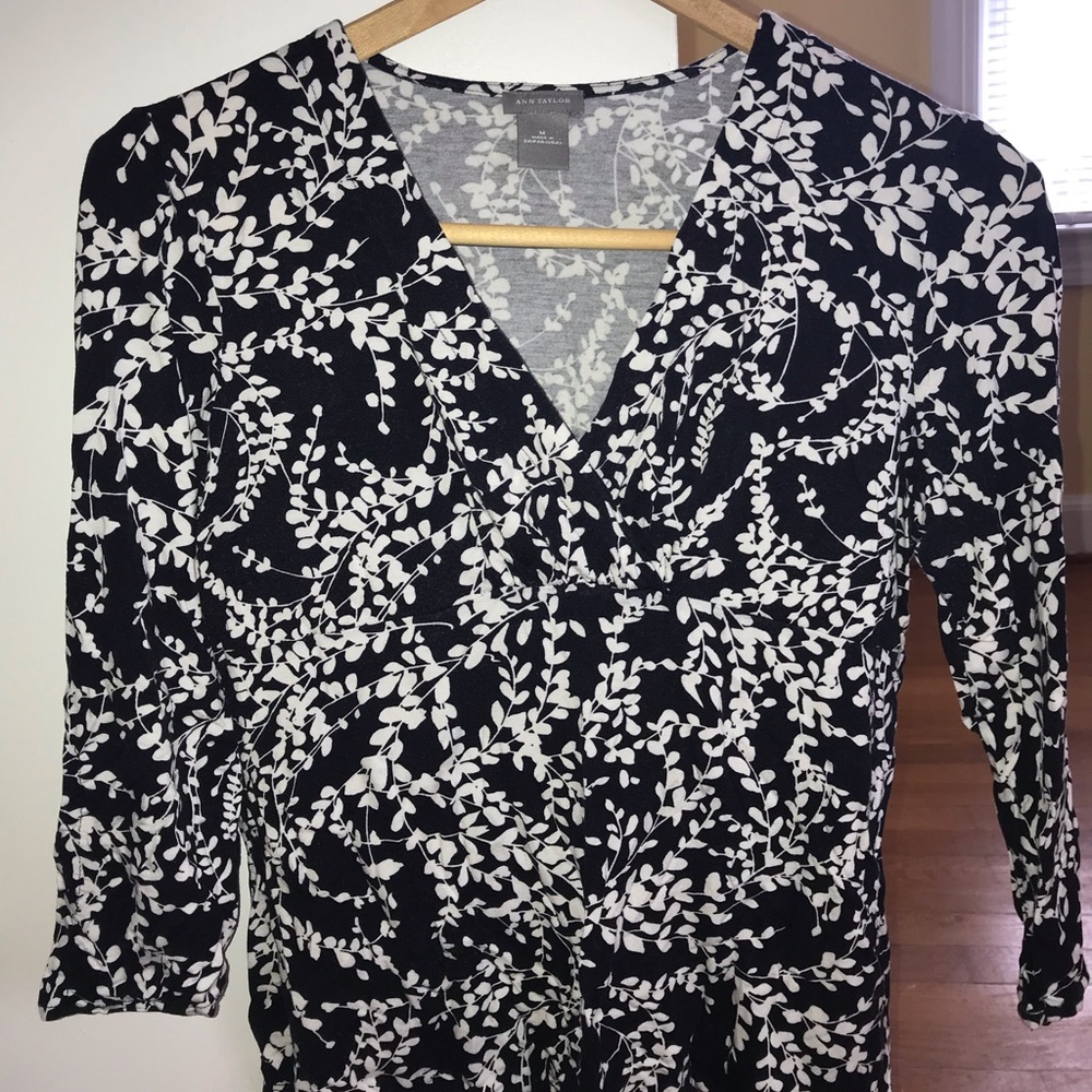 Navy floral top